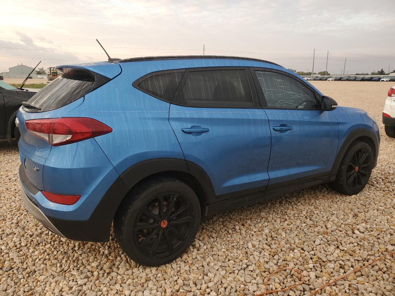 Obraz 3 z 2017 HYUNDAI TUCSON LIMITED 2017 z VIN KM8J33A23HU482654