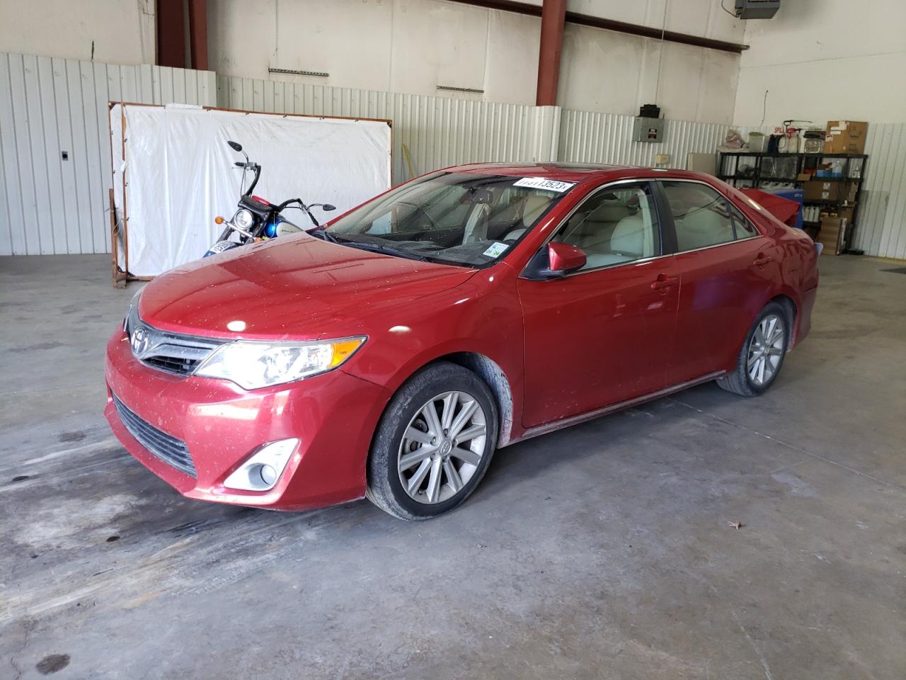 Obraz 1 z 2014 TOYOTA CAMRY L 2014 z VIN 4T4BF1FK2ER380191
