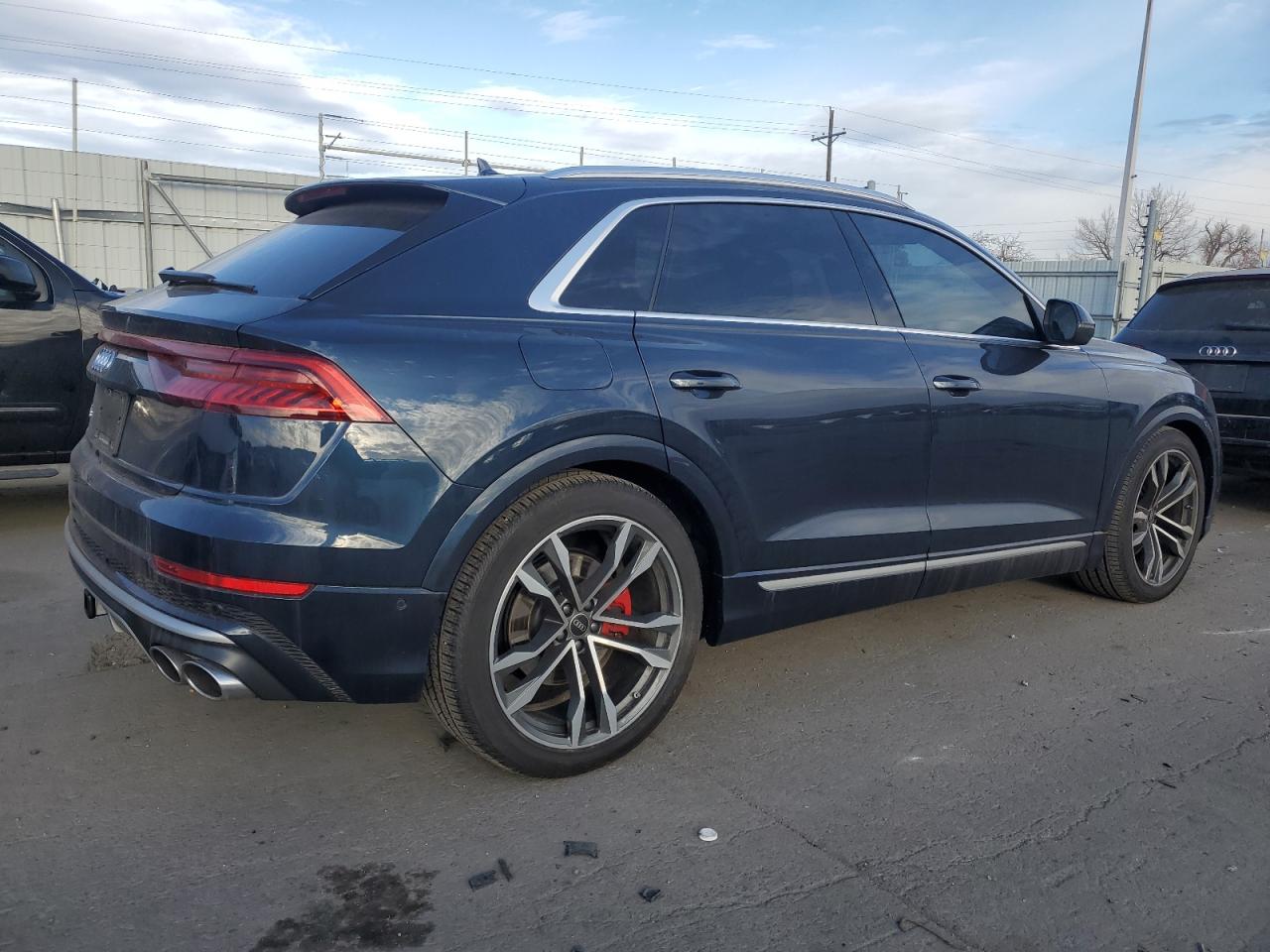 Изображение 3 2023 AUDI SQ8 PRESTIGE 2023 с VIN WA1CWBF11PD031357