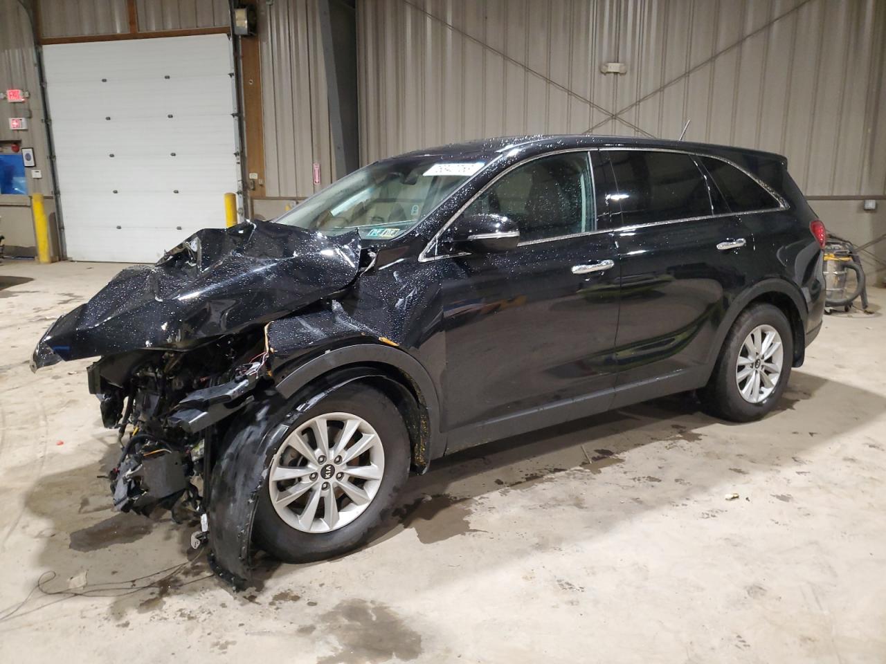 Изображение 1 2020 KIA SORENTO L 2020 с VIN 5XYPG4A32LG679164