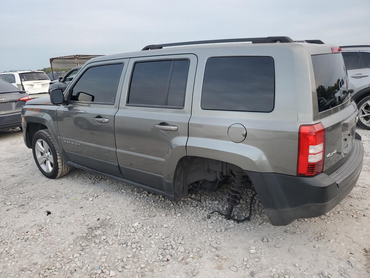 Изображение 2 2013 JEEP PATRIOT LATITUDE 2013 с VIN 1C4NJRFB2DD248989