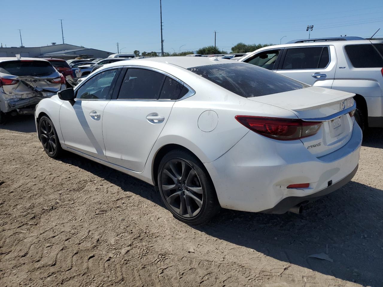 Obraz 2 z Mazda 6 Grand Touring 2016 z VIN JM1GJ1W58G1431937