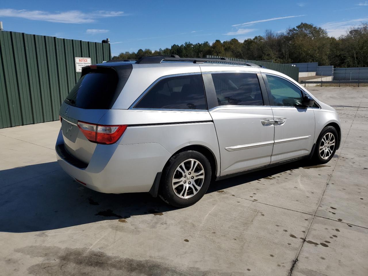 Изображение 3 2011 HONDA ODYSSEY EXL 2011 с VIN 5FNRL5H60BB086287