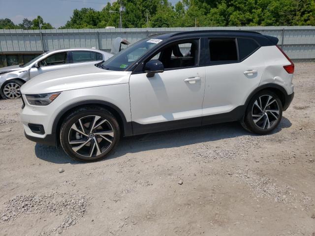 Image 1 of 2021 VOLVO XC40 T5 R-DESIGN 2021 with VIN YV4162UM7M2452014