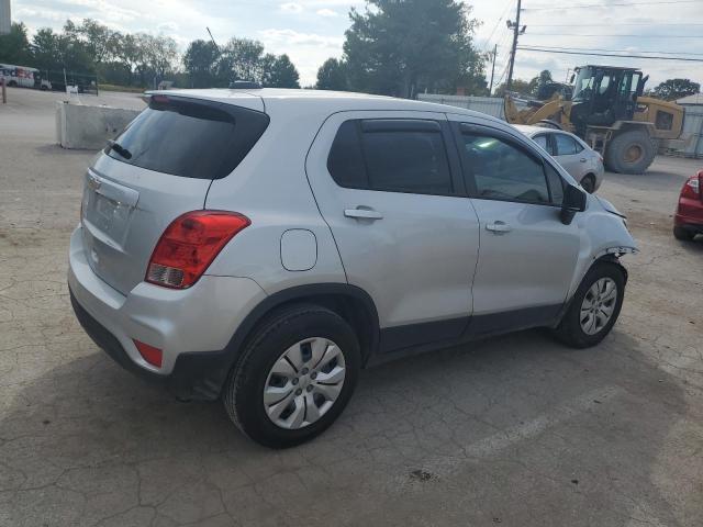 Obraz 3 z 2017 CHEVROLET TRAX LS 2017 z VIN KL7CJKSB4HB257325