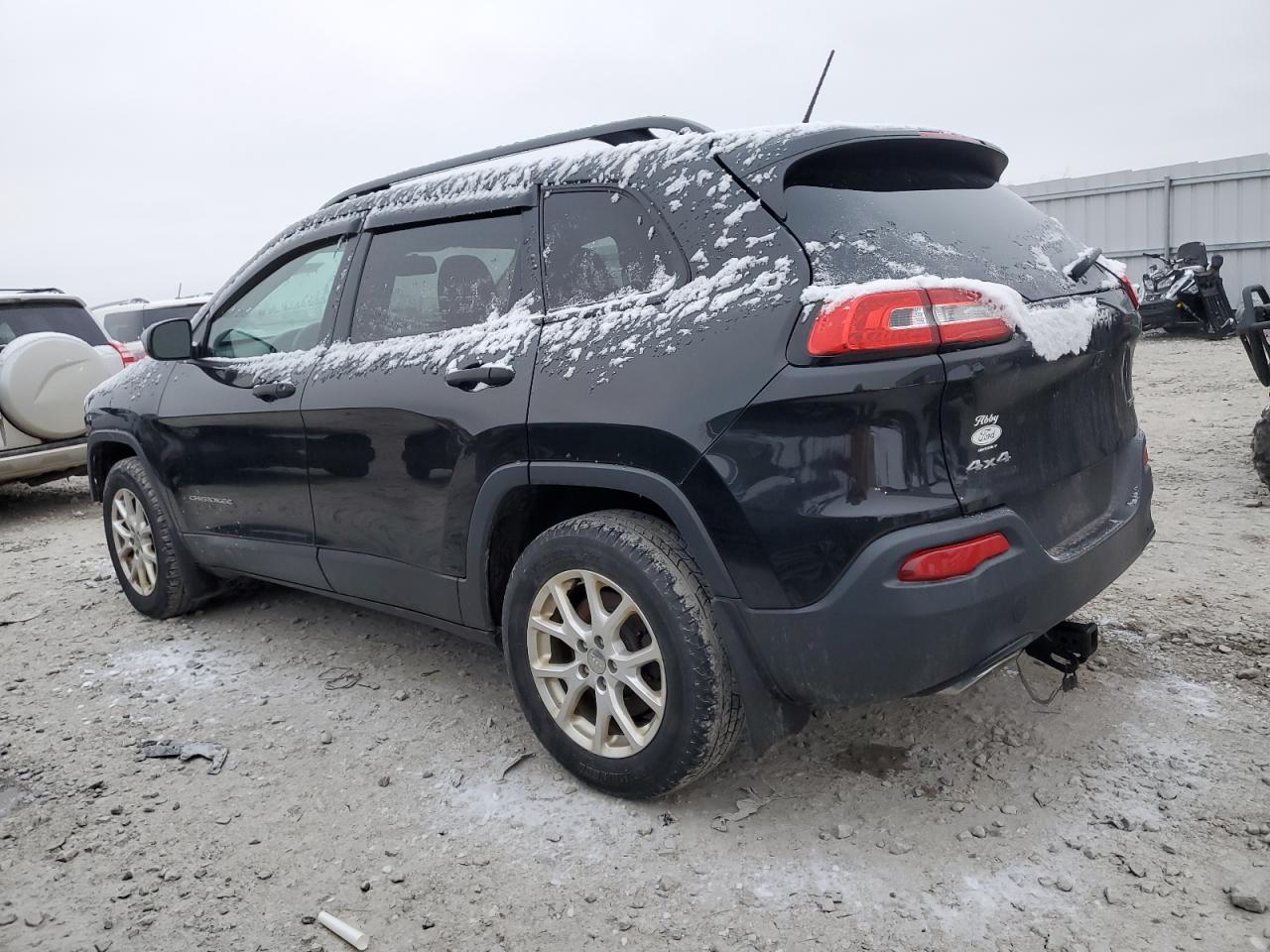 Image 2 of 2016 JEEP CHEROKEE SPORT 2016 with VIN 1C4PJMAS7GW225946