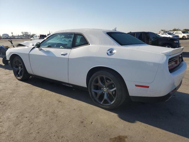 Obraz 2 z 2018 DODGE CHALLENGER SXT 2018 z VIN 2C3CDZAG0JH161757