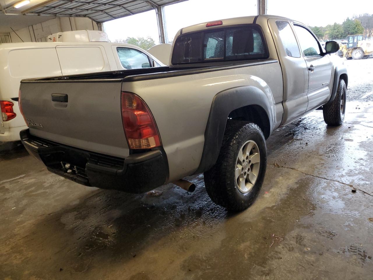 Image 3 of 2014 TOYOTA TACOMA ACCESS CAB 2014 with VIN 5TFUX4EN9EX029066