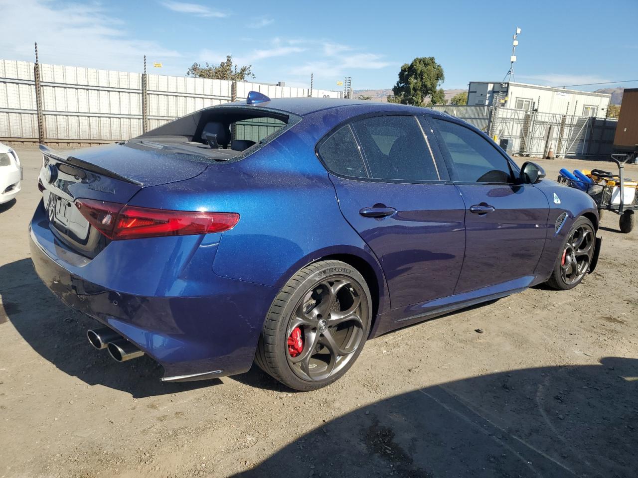 Obraz 3 z 2019 ALFA ROMEO GIULIA QUADRIFOGLIO 2019 z VIN ZARFAMEV3K7614043