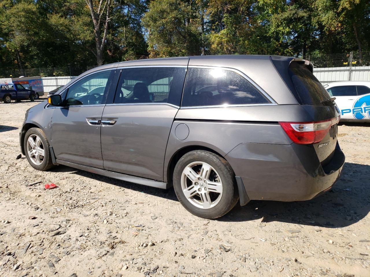 Изображение 2 2012 HONDA ODYSSEY TOURING 2012 с VIN 5FNRL5H96CB136251