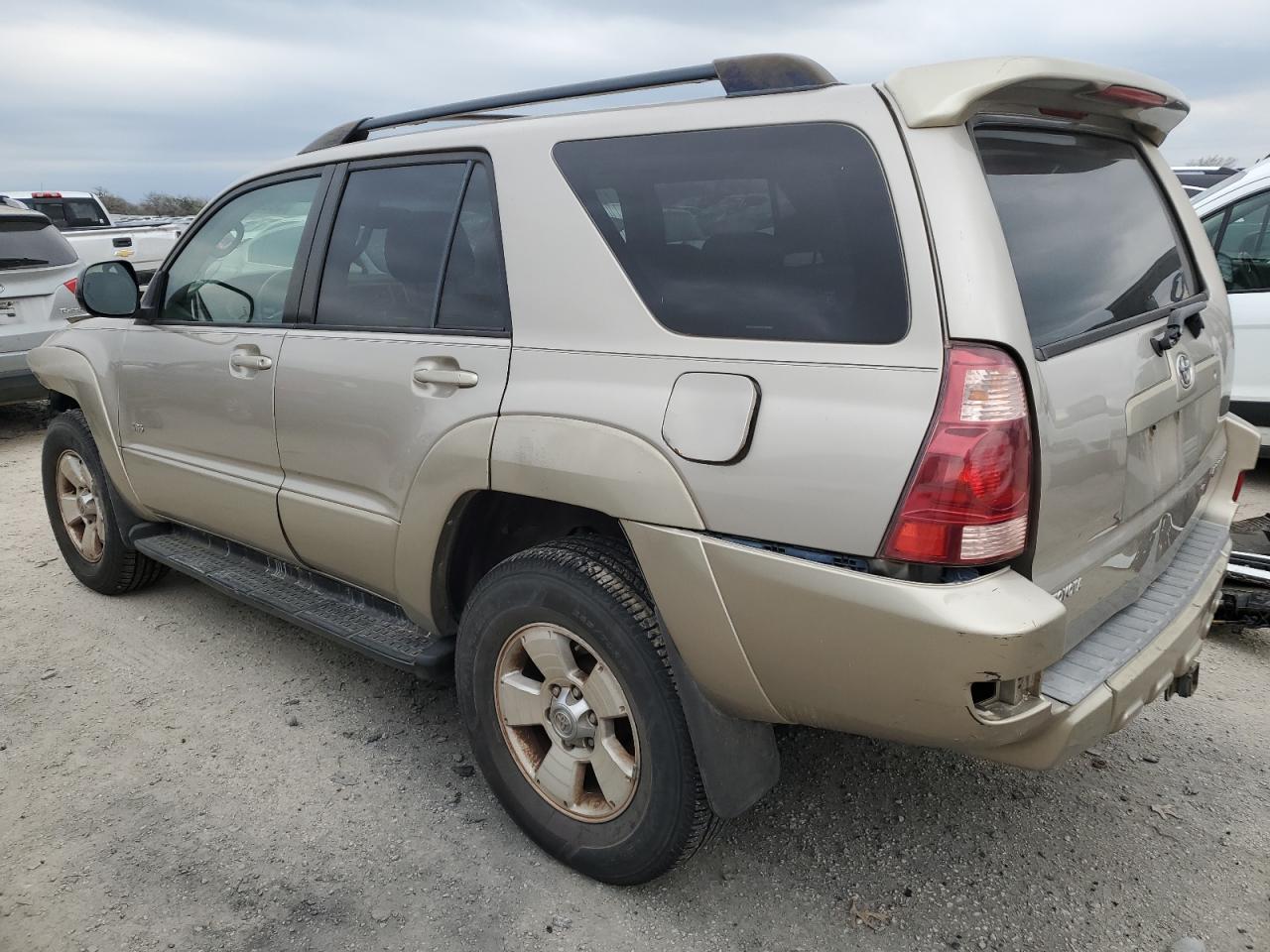 Изображение 2 2004 TOYOTA 4RUNNER SR5 2004 с VIN JTEZU14RX40026309