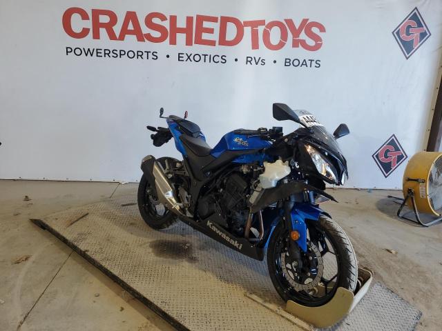 Image 1 of 2017 KAWASAKI EX300 A 2017 with VIN JKAEX8A17HDA33571