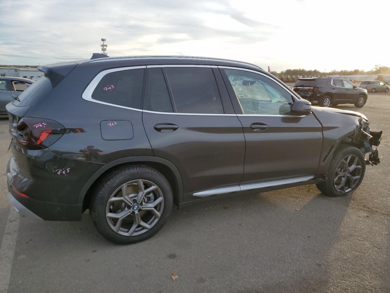 Obraz 3 z 2023 BMW X3 XDRIVE30I 2023 z VIN WBX57DP04PN211295