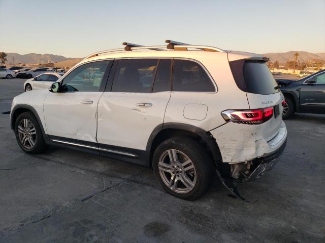 Image 2 of 2020 MERCEDES-BENZ GLB 250 2020 with VIN WDC4M4GBXLW008123