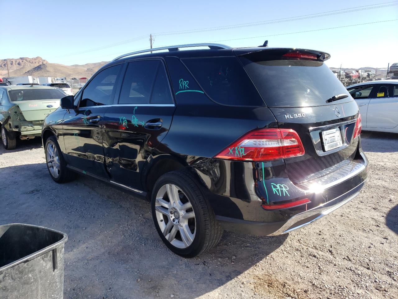 Изображение 2 2015 MERCEDES-BENZ ML 350 2015 с VIN 4JGDA5JB6FA567341