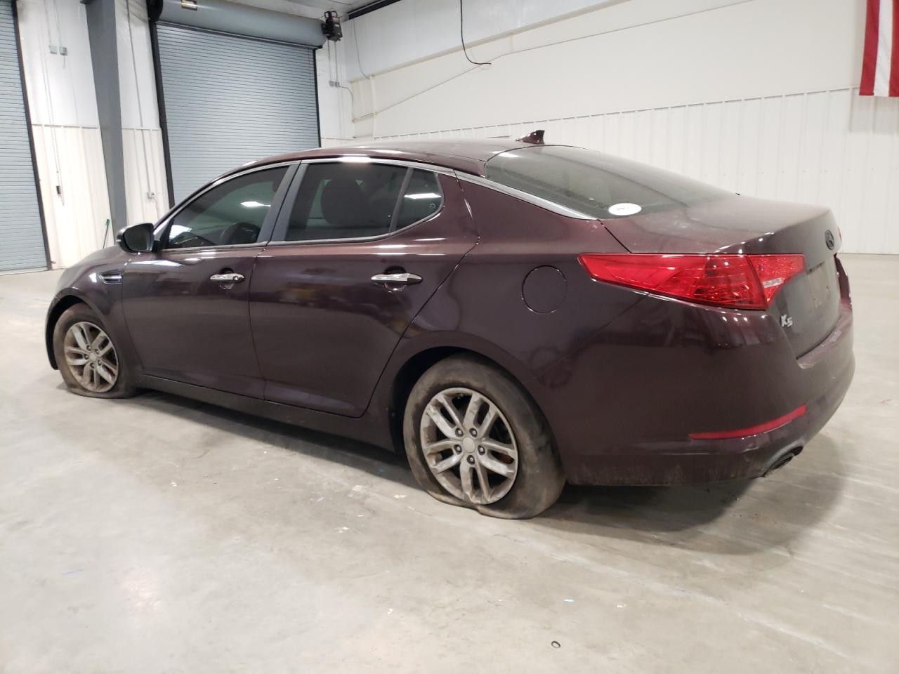 Obraz 2 z 2013 KIA OPTIMA LX 2013 z VIN 5XXGM4A73DG180679