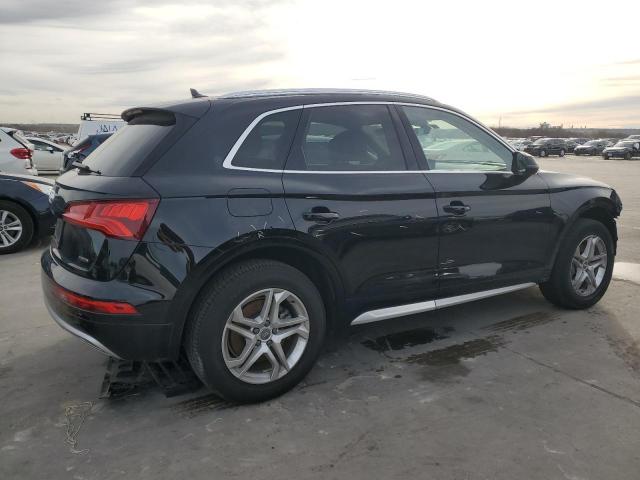 Image 3 of 2019 AUDI Q5 PREMIUM 2019 with VIN WA1ANAFY8K2142803