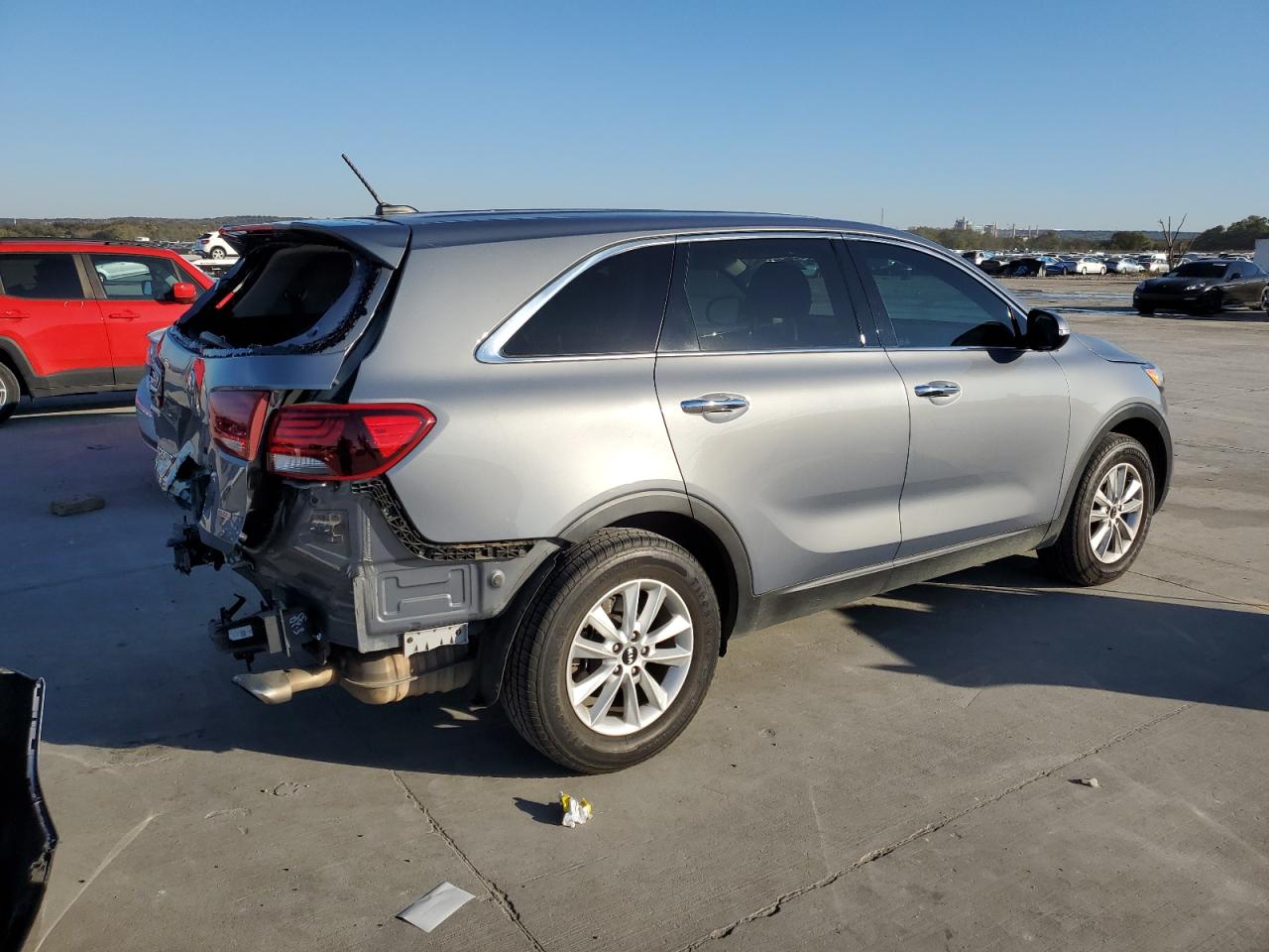 Obraz 3 z 2019 KIA SORENTO L 2019 z VIN 5XYPG4A31KG604650