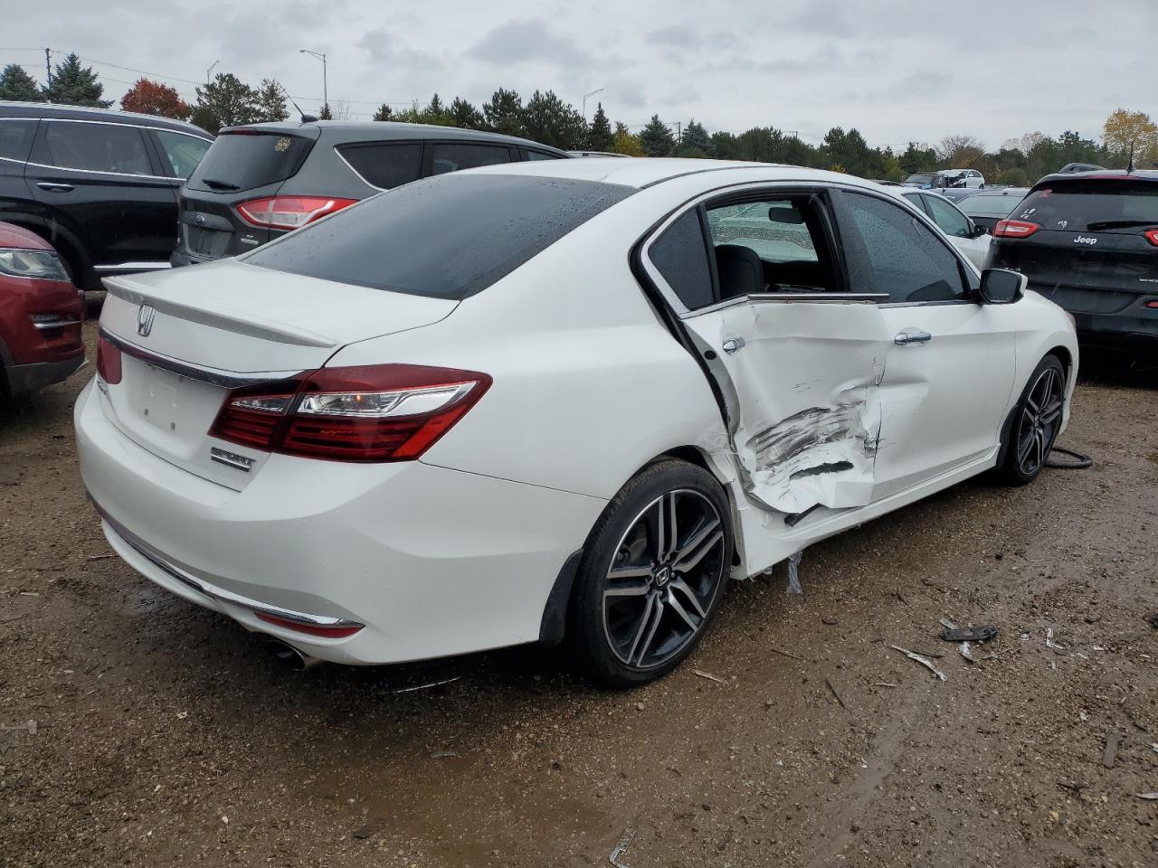 Obraz 3 z 2017 HONDA ACCORD SPORT SPECIAL EDITION 2017 z VIN 1HGCR2F13HA262388