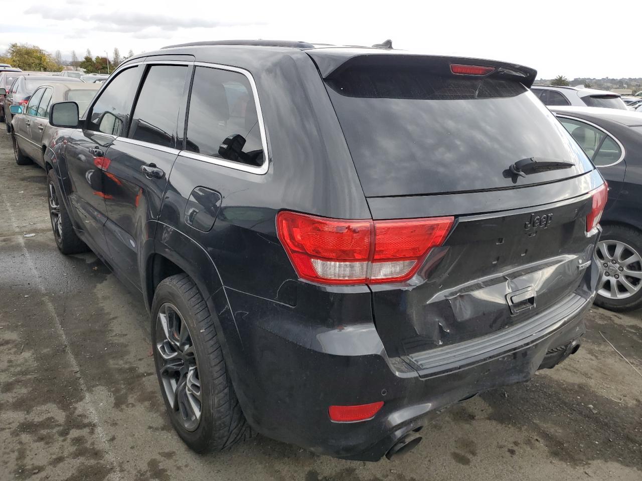 Изображение 2 2013 JEEP GRAND CHEROKEE SRT-8 2013 с VIN 1C4RJFDJ1DC597075