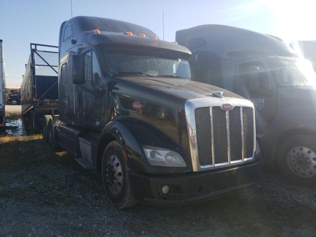 2014 PETERBILT 587  2014 image
