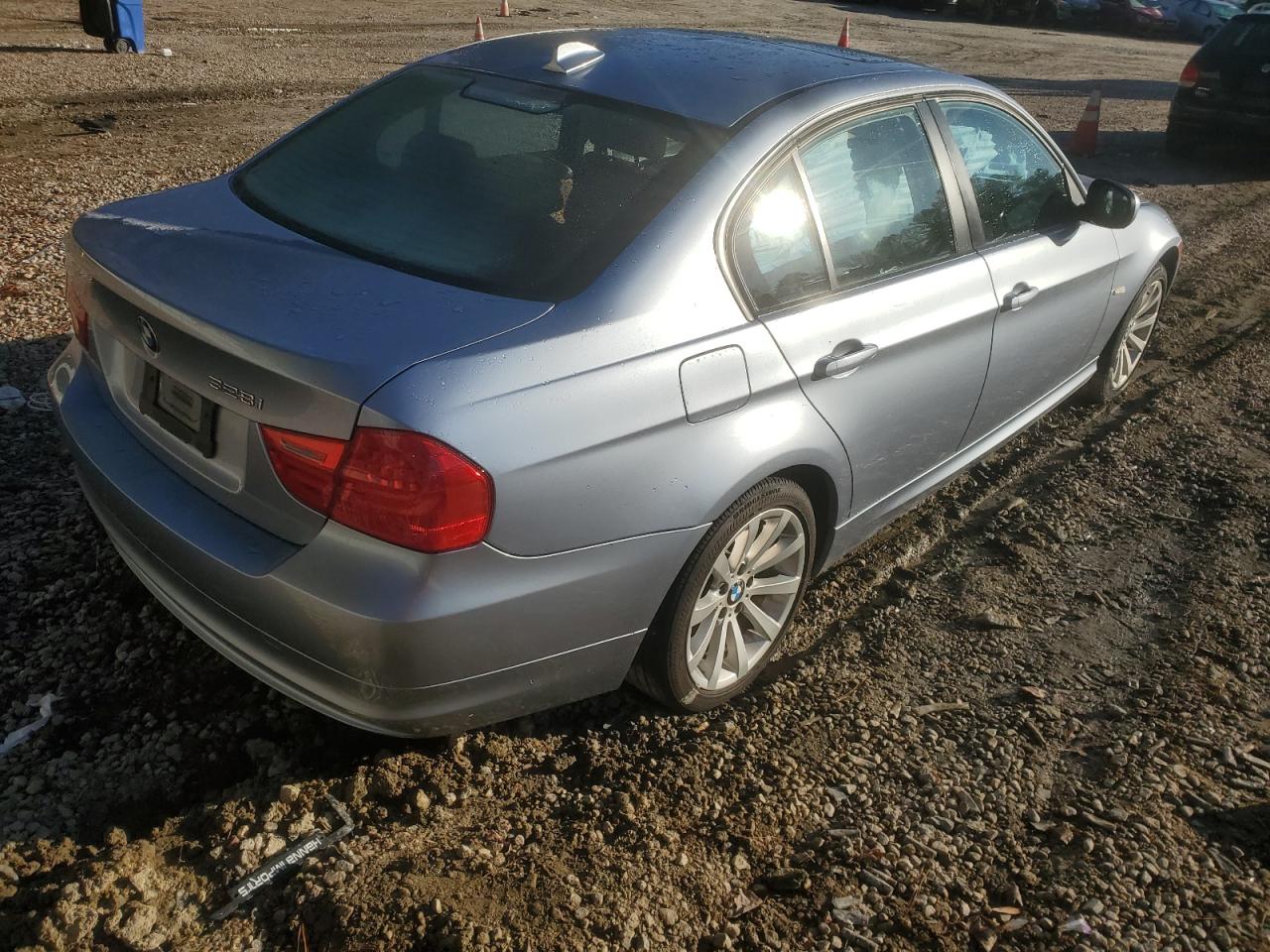 Изображение 3 2011 BMW 328 I 2011 с VIN WBAPH7G53BNN07950