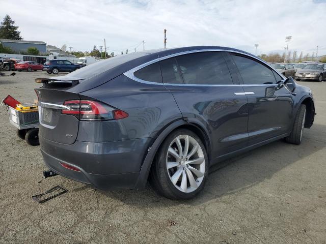 Изображение 3 2017 TESLA MODEL X  2017 с VIN 5YJXCDE21HF035652