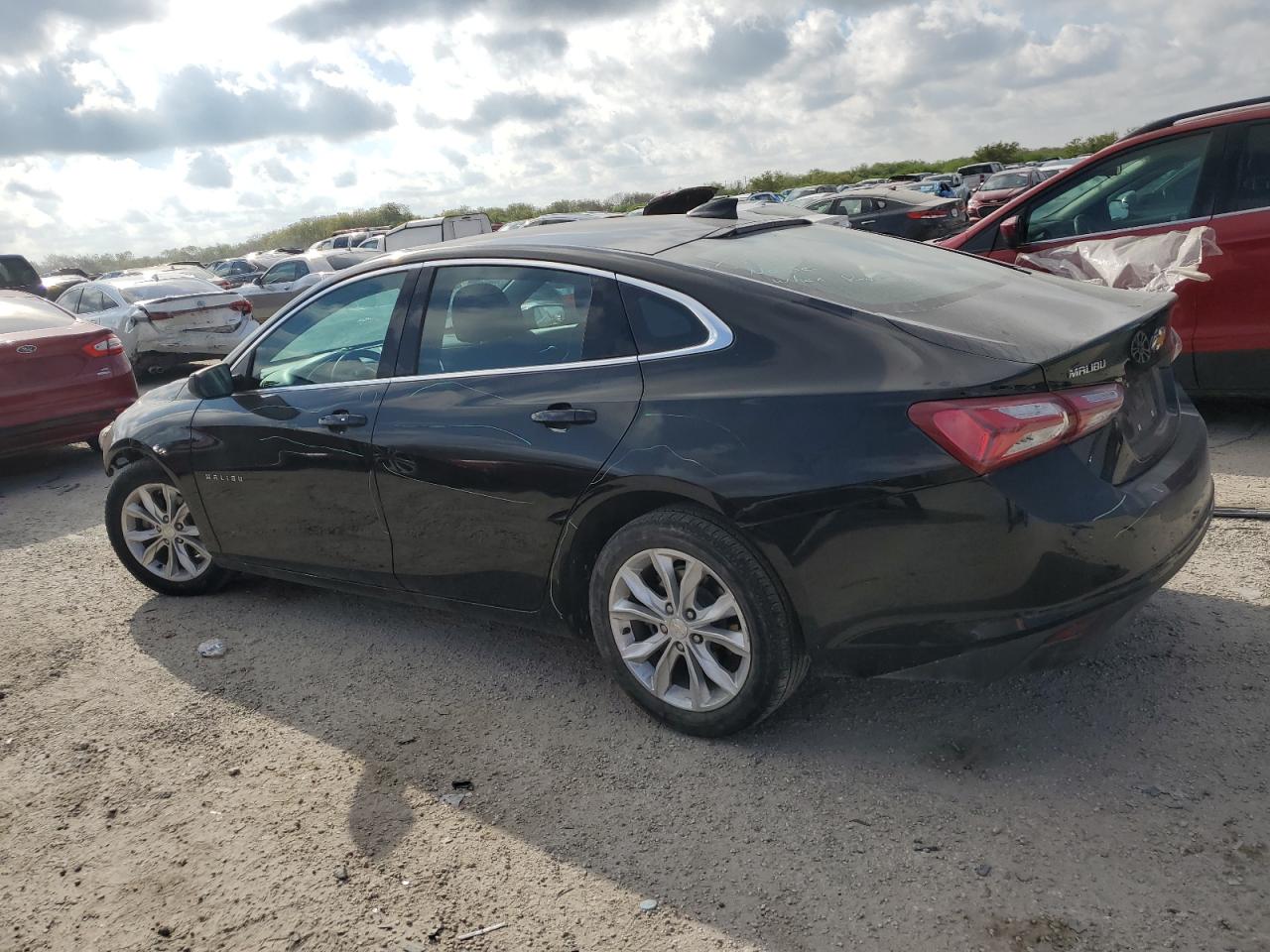 Image 2 of 2019 CHEVROLET MALIBU LT 2019 with VIN 1G1ZD5STXKF166244