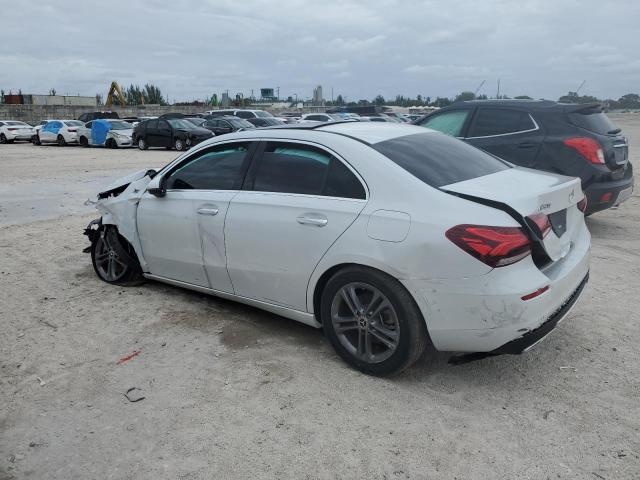 Изображение 2 2020 MERCEDES-BENZ A 220 2020 с VIN W1K3G4EB1LJ201565