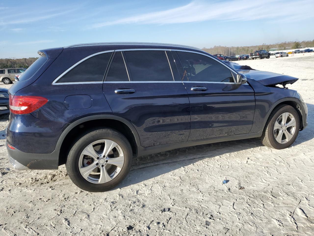 Image 3 of 2016 MERCEDES-BENZ GLC 300 2016 with VIN WDC0G4JB7GF101220