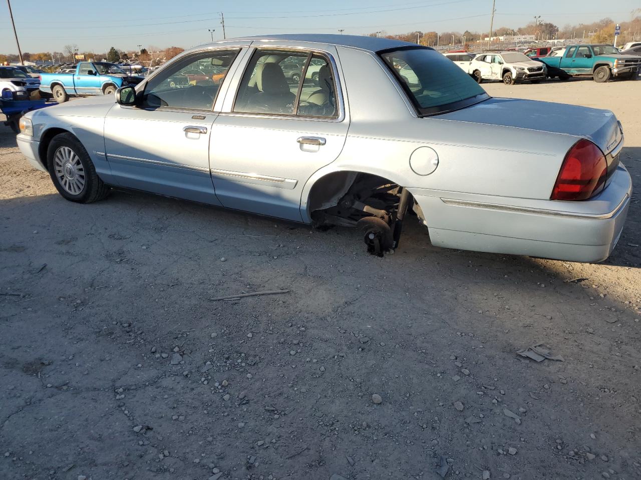 Obraz 2 z 2006 MERCURY GRAND MARQUIS LS 2006 z VIN 2MEFM75V76X640372