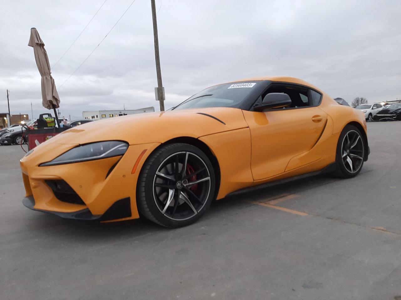 Image 1 of 2021 TOYOTA SUPRA BASE 2021 with VIN WZ1DB0C0XMW046009