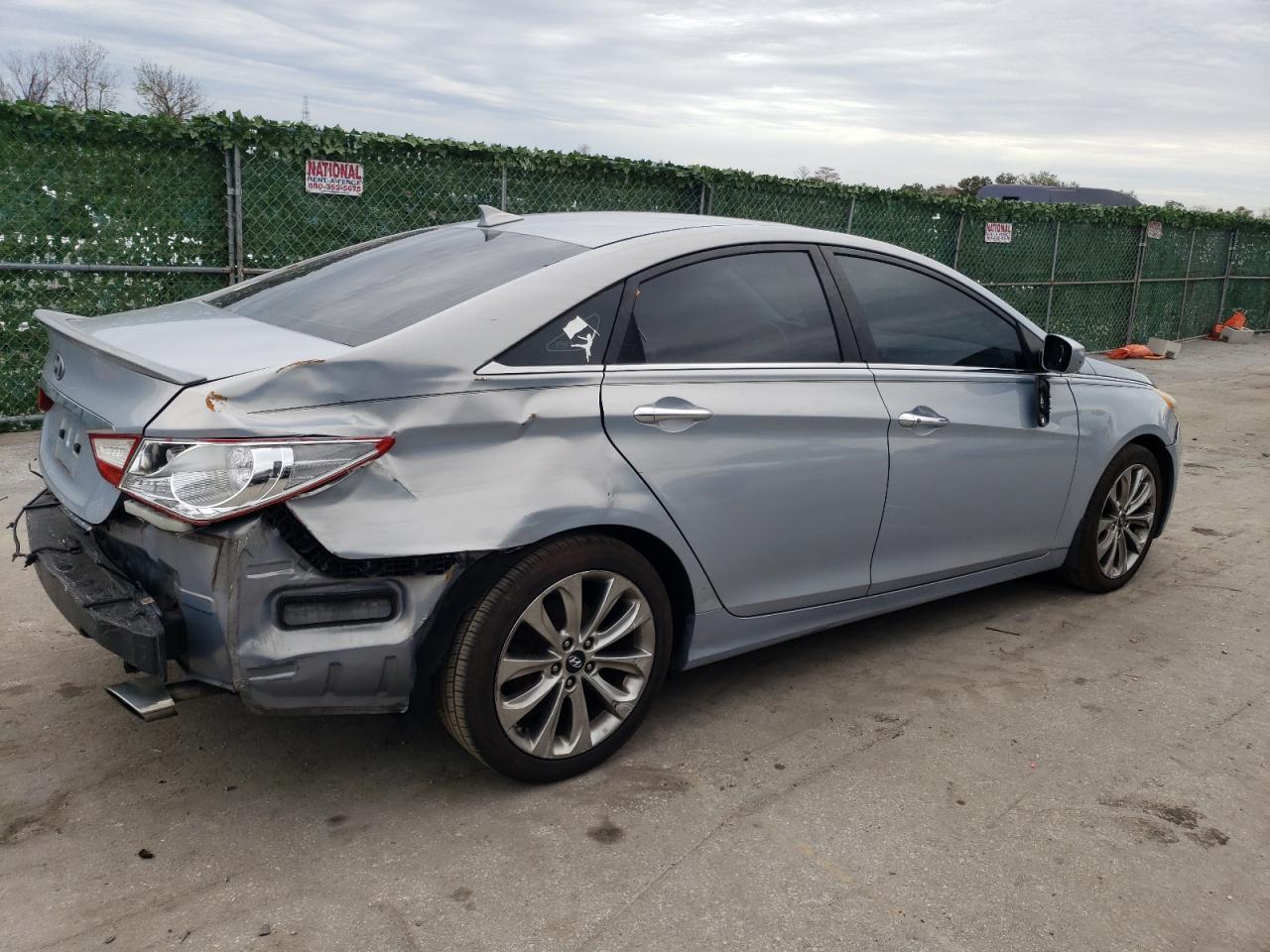 Image 3 of 2012 HYUNDAI SONATA SE 2012 with VIN 5NPEC4AC6CH438963