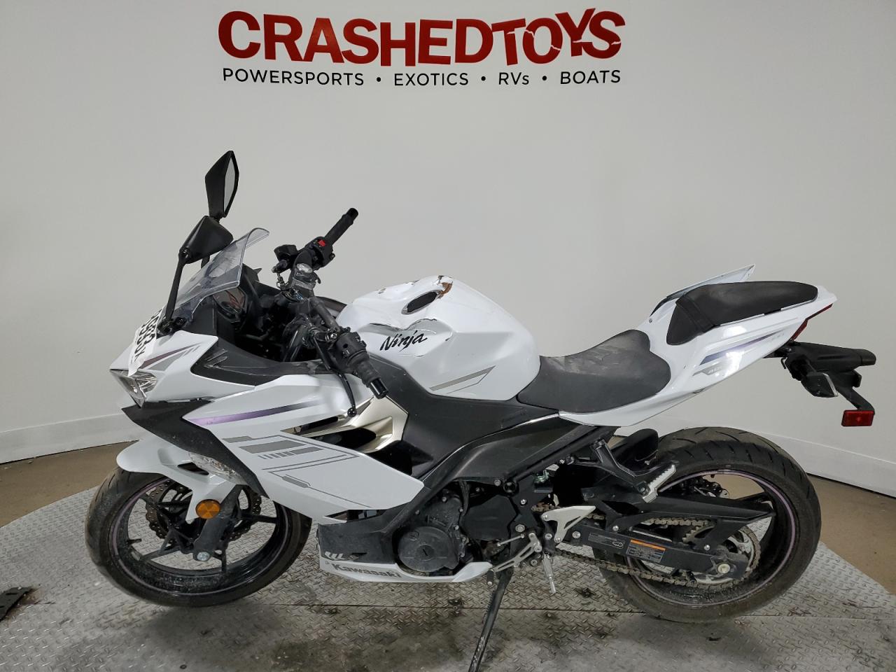 Изображение 3 Kawasaki Ex400 2023 с VIN JKAEXKH17PDAN9623