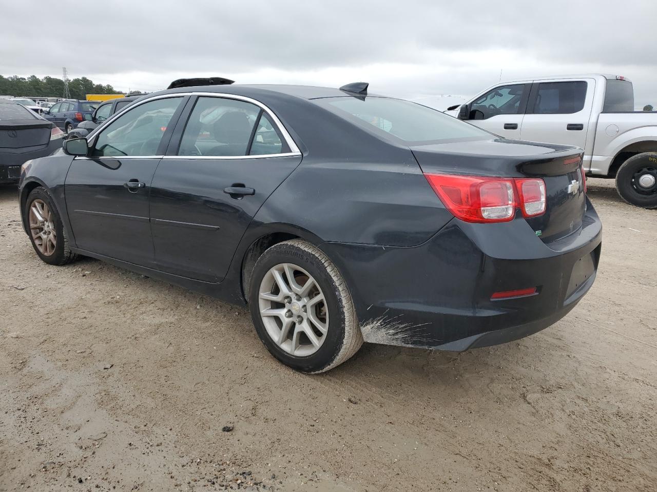 Изображение 2 Chevrolet Malibu 1Lt 2015 с VIN 1G11C5SL6FF324763