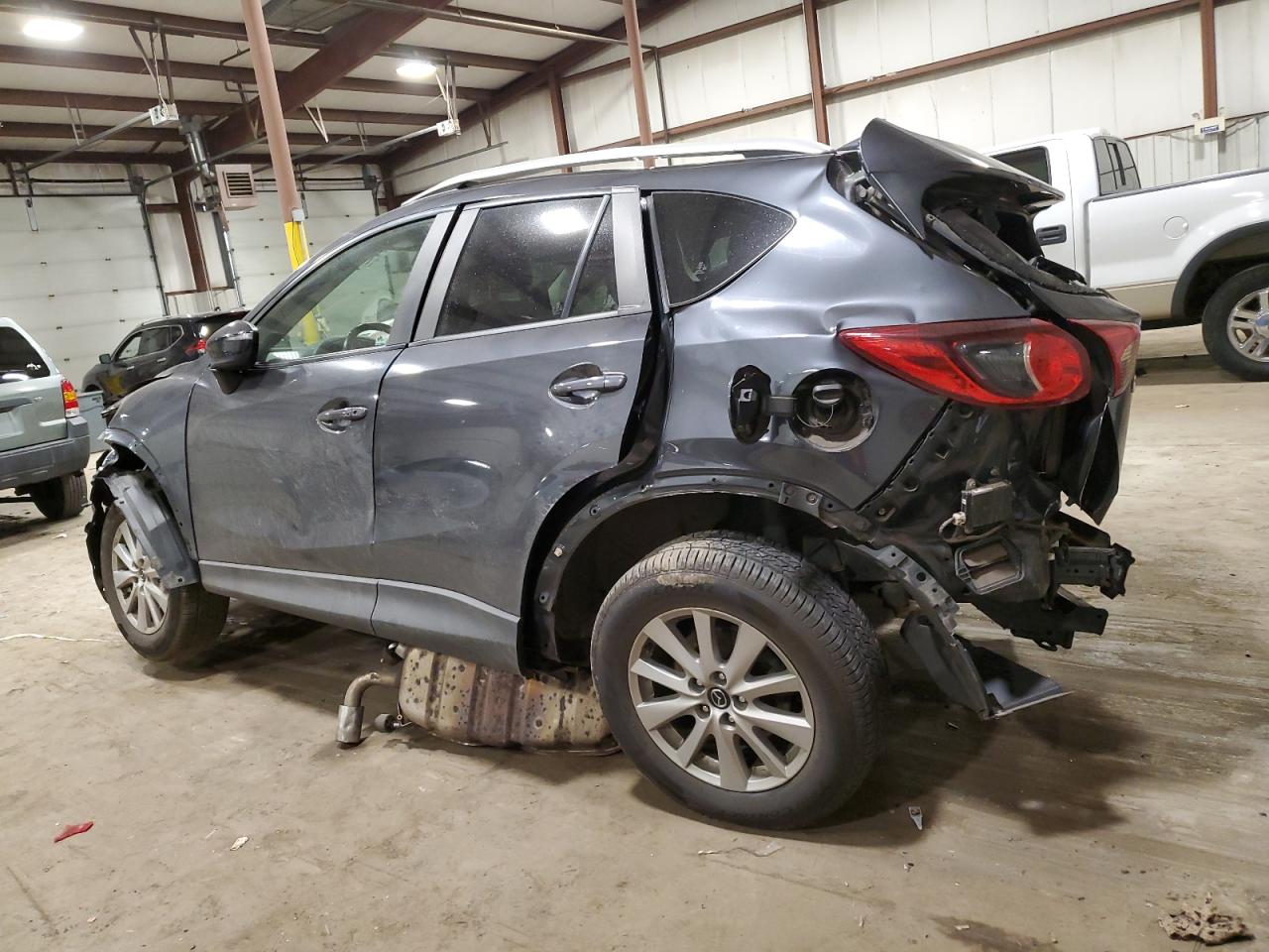Obraz 2 z 2016 MAZDA CX-5 TOURING 2016 z VIN JM3KE2CY3G0607969