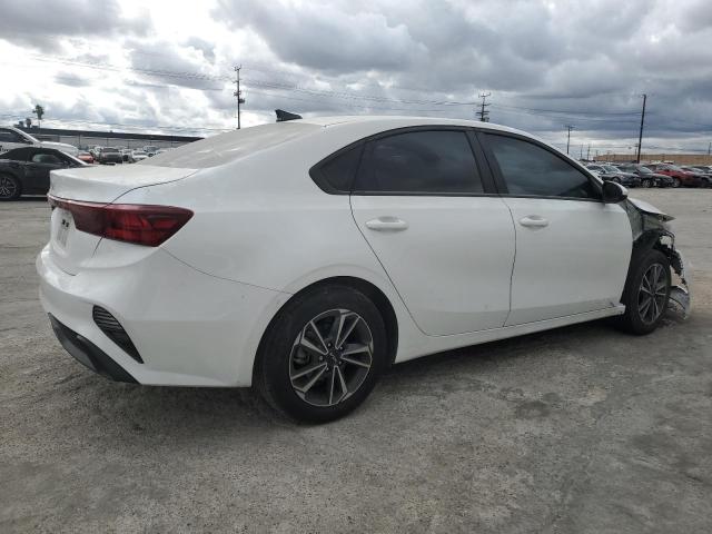 Image 3 of 2023 KIA FORTE LX 2023 with VIN 3KPF24AD8PE618147