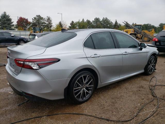 Obraz 3 z 2022 TOYOTA CAMRY XLE 2022 z VIN 4T1F11AK3NU069693