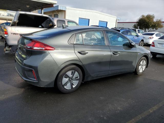 Image 3 of 2020 HYUNDAI IONIQ BLUE 2020 with VIN KMHC65LC8LU226066