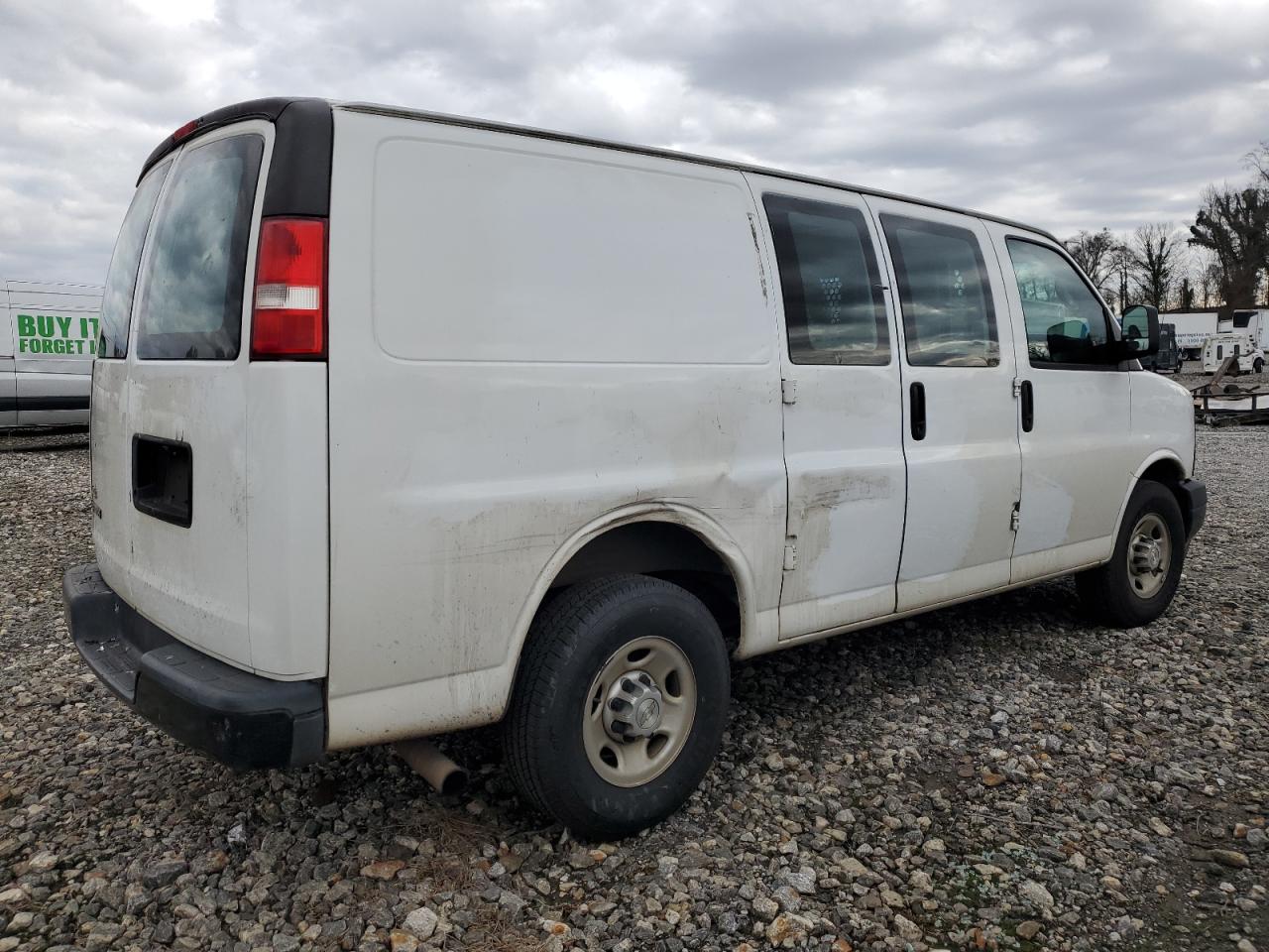 Изображение 3 2017 CHEVROLET EXPRESS G2500  2017 с VIN 1GCWGAFF8H1131108