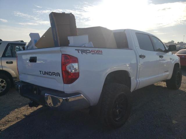 Obraz 3 z 2018 TOYOTA TUNDRA CREWMAX SR5 2018 z VIN 5TFDY5F18JX683534