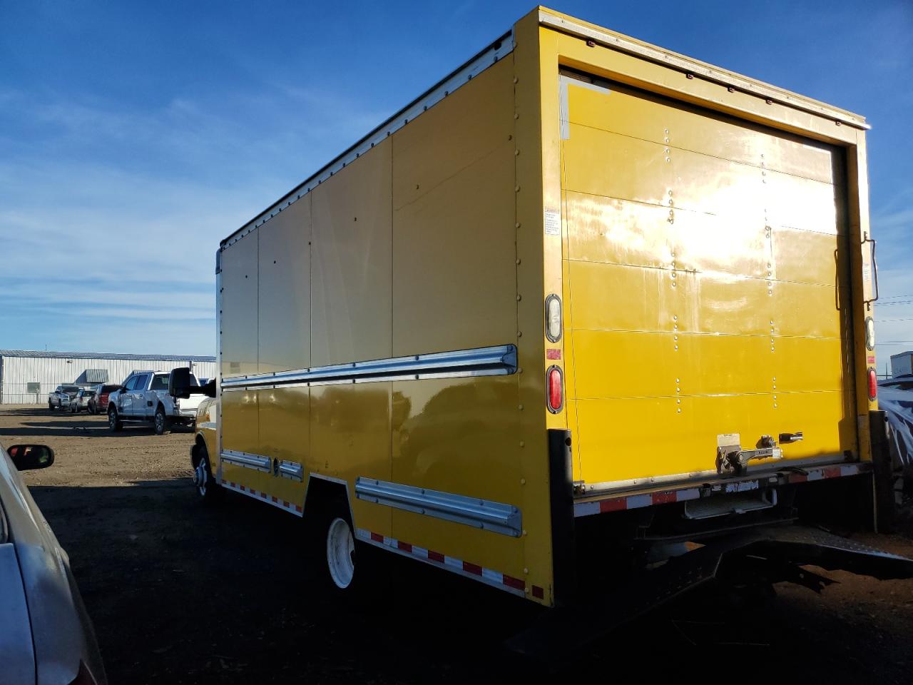 Изображение 3 2015 GMC SAVANA CUTAWAY G3500 2015 с VIN 1GD374CG0F1200495