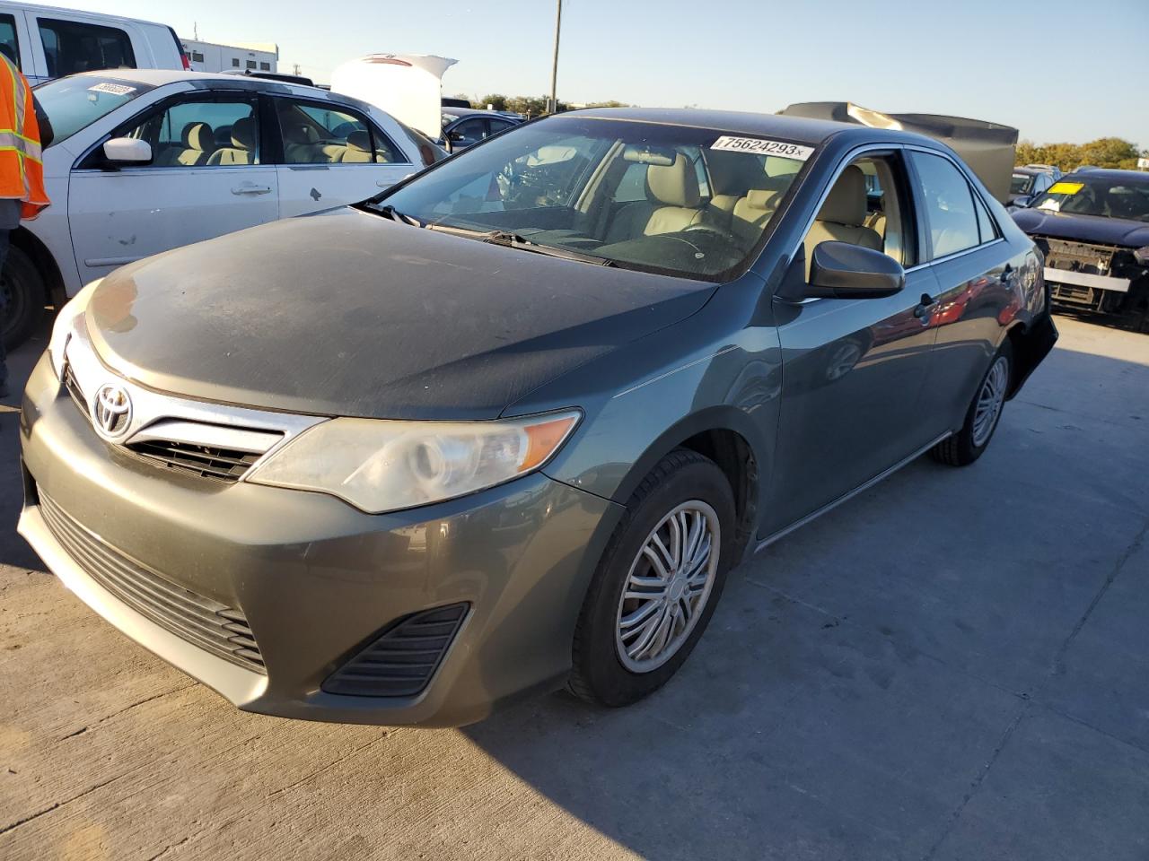 Изображение 1 2012 TOYOTA CAMRY BASE 2012 с VIN 4T1BF1FK9CU526691