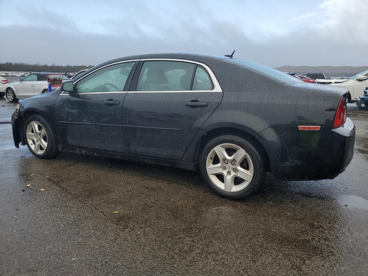 Изображение 2 2011 CHEVROLET MALIBU LS 2011 с VIN 1G1ZB5E15BF225085