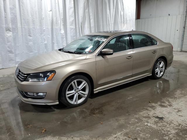 Image 1 of 2015 VOLKSWAGEN PASSAT SEL 2015 with VIN 1VWCM7A32FC027837
