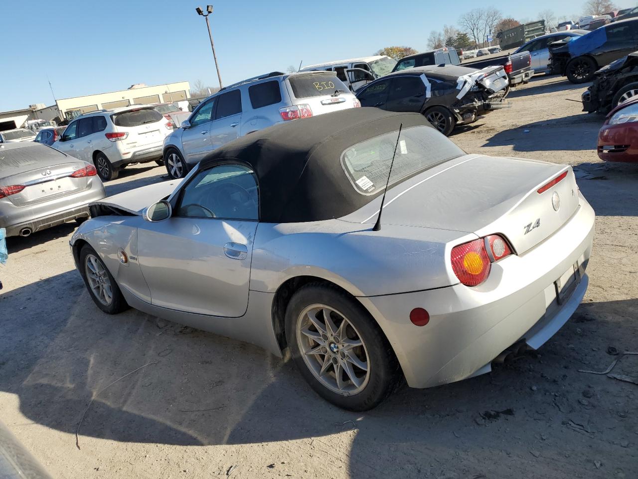 Obraz 2 z 2003 BMW Z4 2.5 2003 z VIN 4USBT33453LR61559