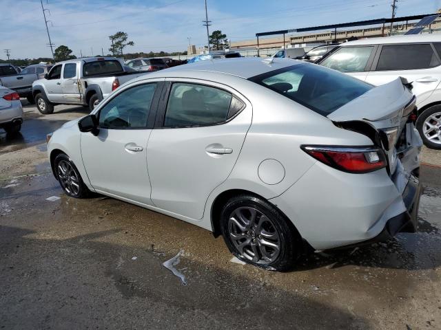 Изображение 2 2020 TOYOTA YARIS L 2020 с VIN 3MYDLBYV3LY710042