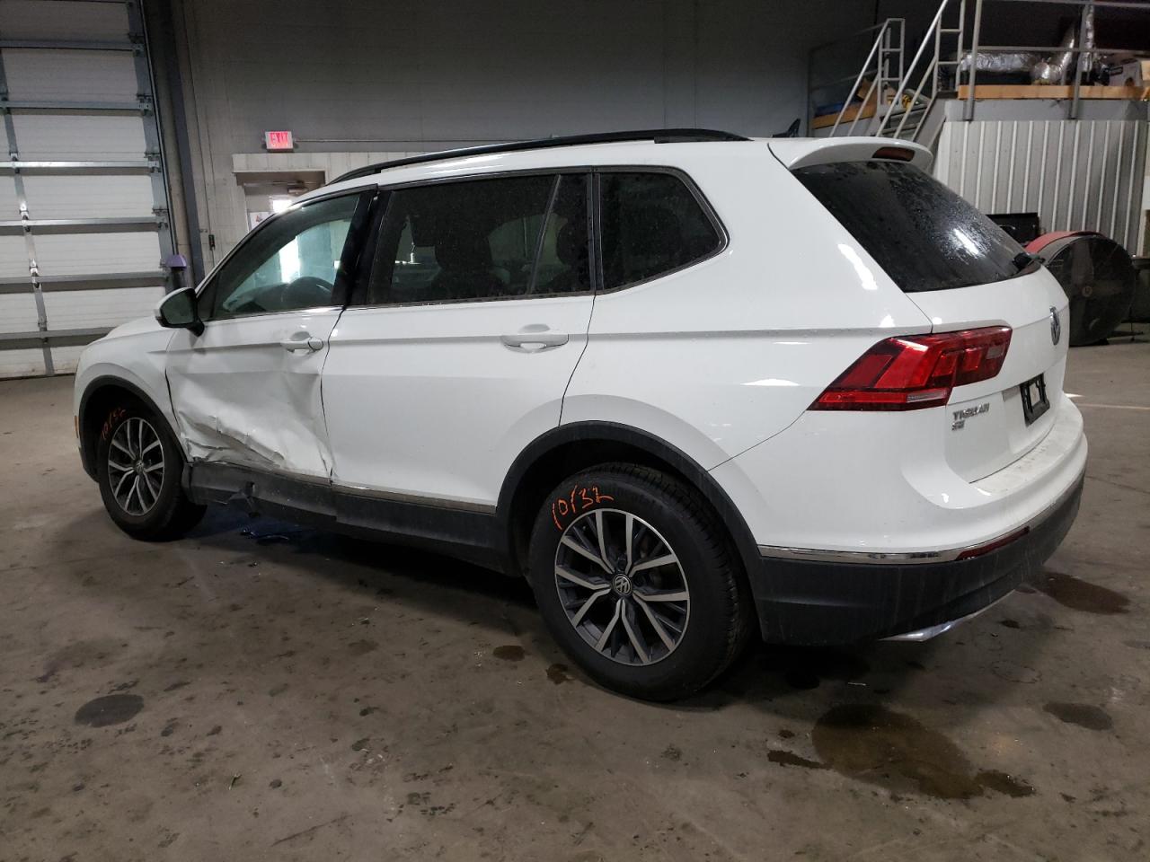 Obraz 2 z 2020 VOLKSWAGEN TIGUAN SE 2020 z VIN 3VV2B7AX0LM092513