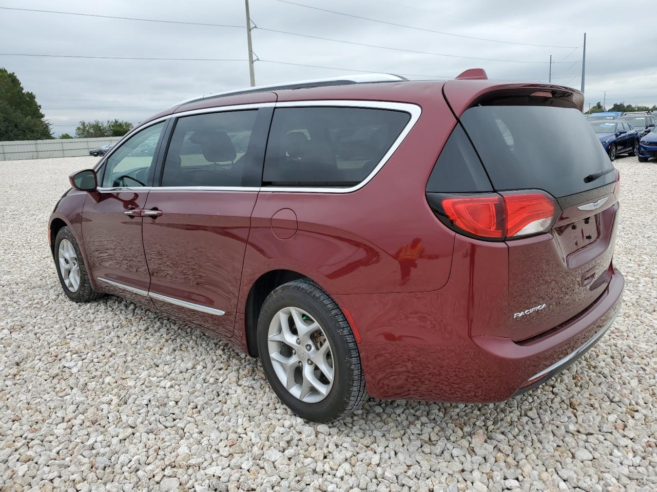 Image 2 of 2019 CHRYSLER PACIFICA TOURING L PLUS 2019 with VIN 2C4RC1EG8KR628312