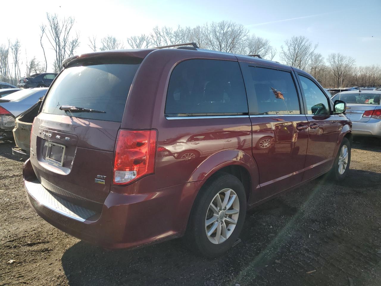 Image 3 of 2018 DODGE GRAND CARAVAN SXT 2018 with VIN 2C4RDGCG8JR266595